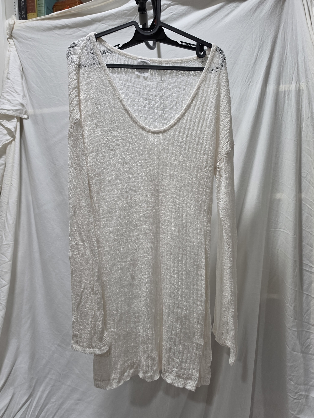 Lightweight White Long-Sleeve Knit Top